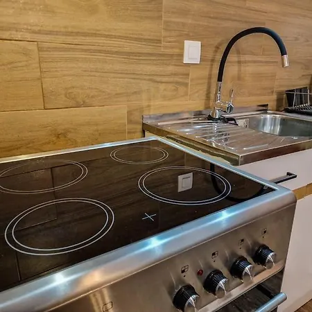 Getaway- & Summer Activities , Sleep 6 דירה *