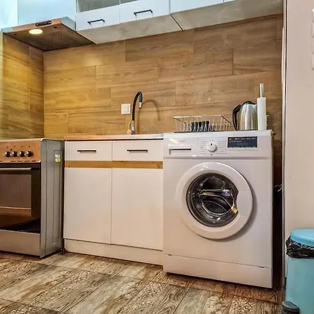 דירה Getaway- & Summer Activities , Sleep 6 בנסקו