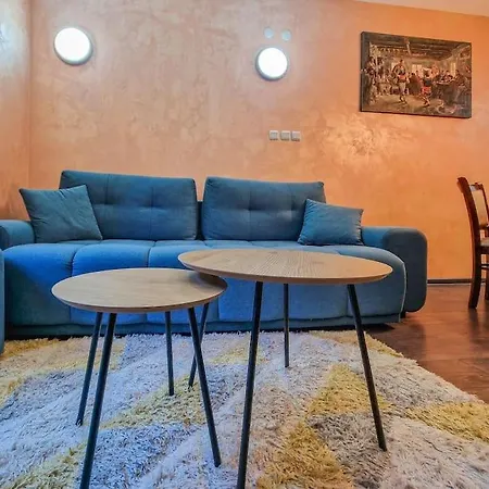 Getaway- & Summer Activities , Sleep 6 דירה בנסקו