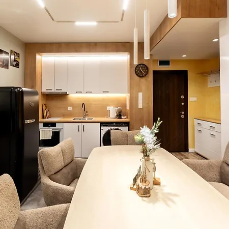 Apartamento Getaway- & Summer Activities , Sleep 6 *