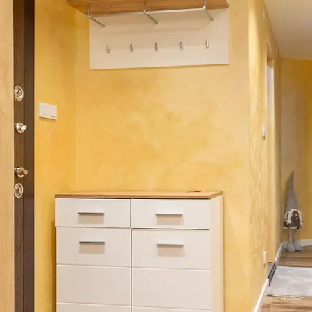 Cozy 2bd With 100sqm Patio For 6 Bansko