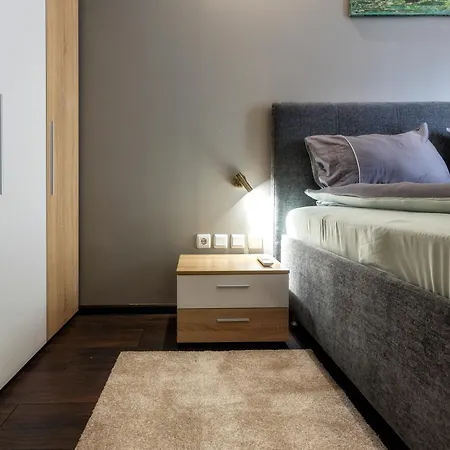 Apartamento Getaway- & Summer Activities , Sleep 6