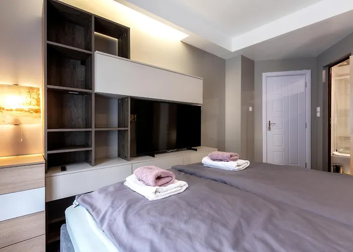 Getaway- & Summer Activities , Sleep 6 Bansko